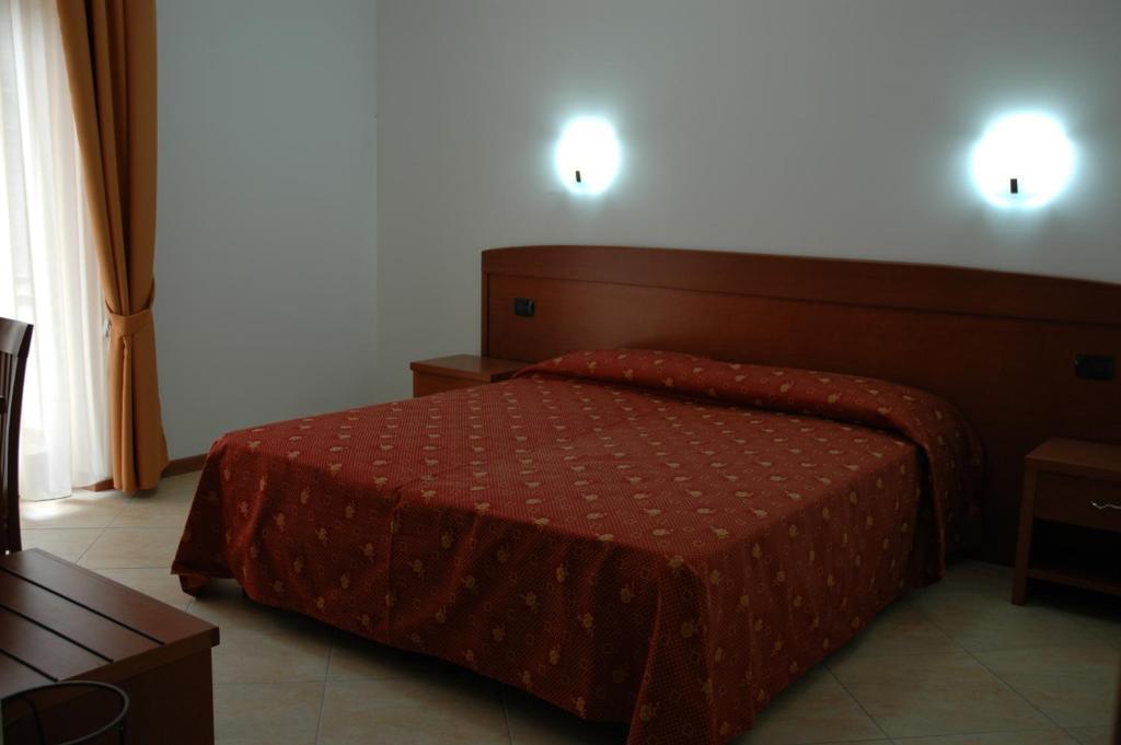 Real Asturias Hotel Acquappesa Quarto foto
